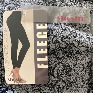 SHOSHO Fleece Lined Printed Leggings OS